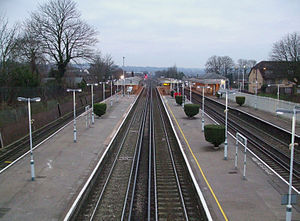 English: South Croydon station looking south f...