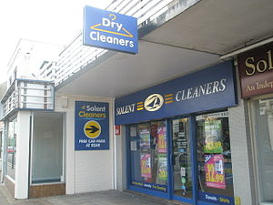 English: Dry cleaners in Stoke Road