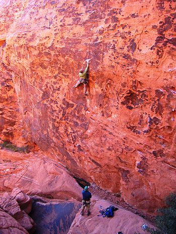 English: Climbers in Red Rocks of Nevada, USA....