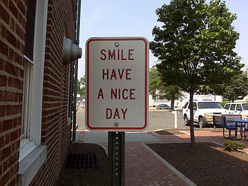 Smile have a nice day sign in Millburn, New Jersey